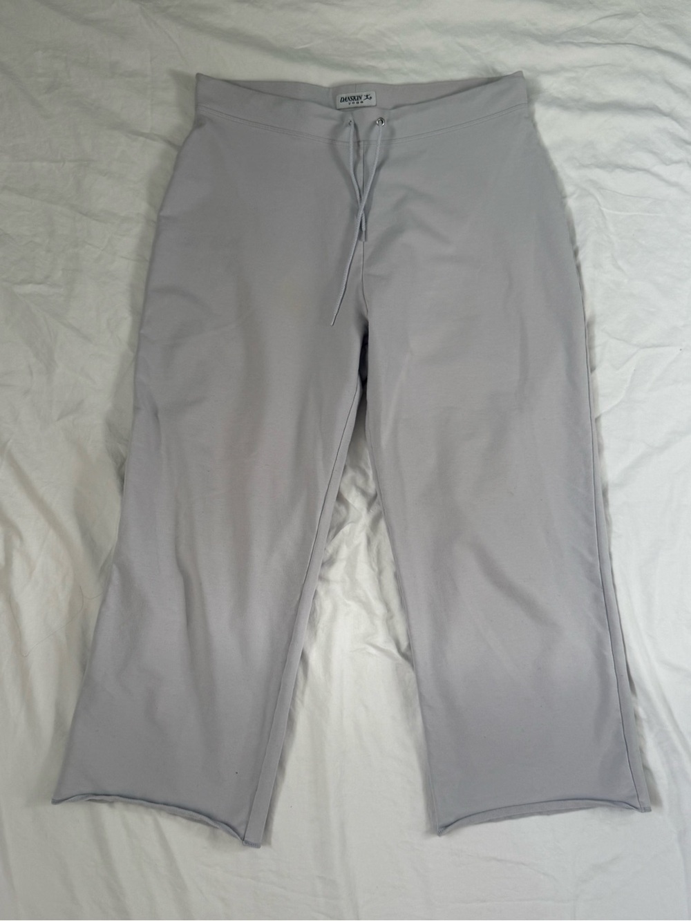 Danskin Women's Gray Athletic Capris Size Large Like New